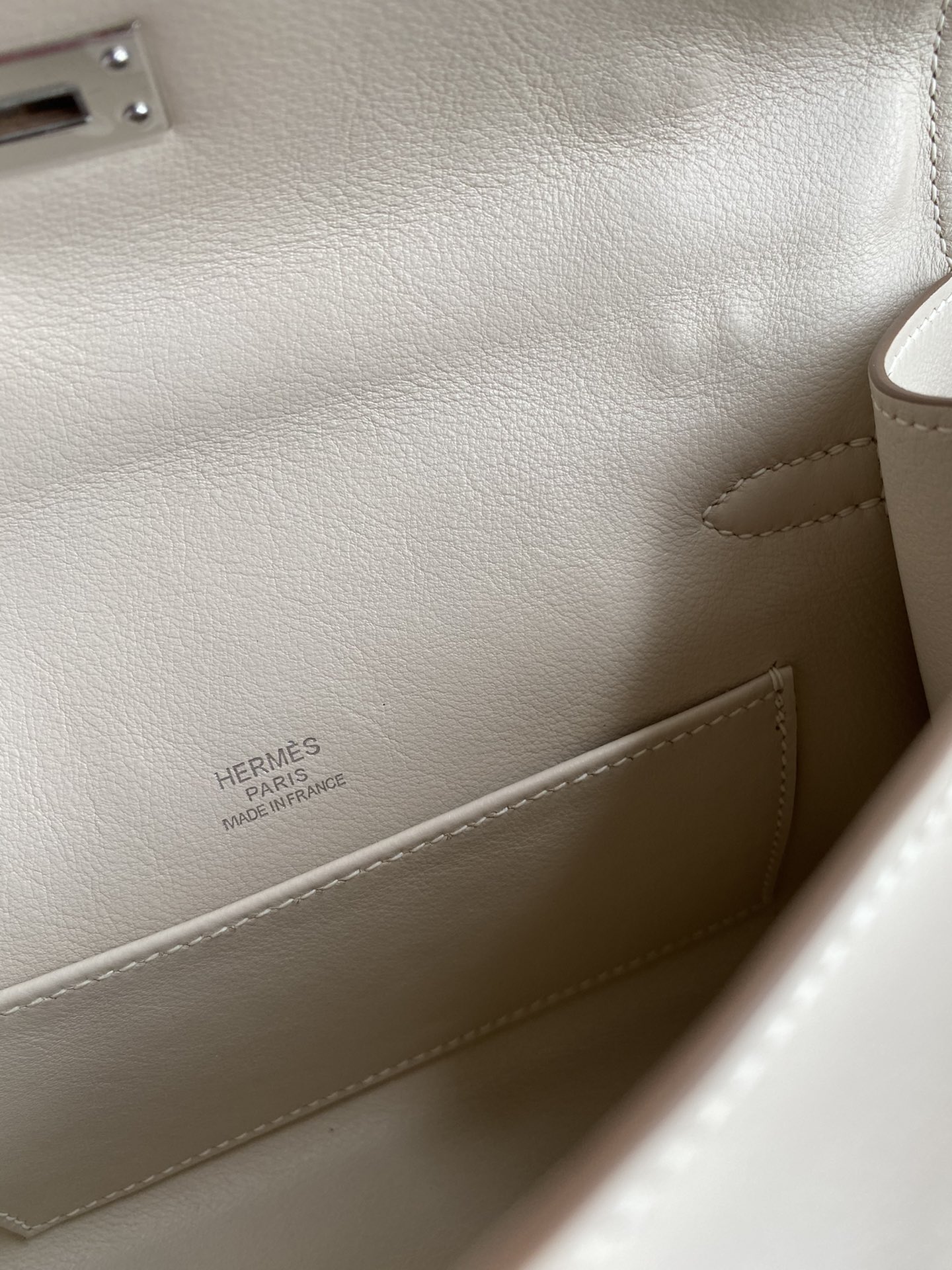 Hermes Mini Kelly Pochette 22cm Bag In White Swift Leather